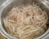 A picture of step 2 of Yanagawa-Style Beef.