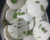 સાઉથ ઇન્ડિયન બ્રેકફ્રાસ્ટ (south Indian Breakfast Recipe In Gujarati) રેસીપી સ્ટેપ3ફોટો