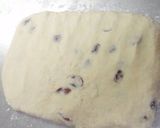 A picture of step 3 of Cranberry Scones.