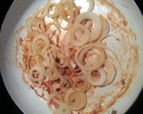 A picture of step 1 of Caramelized Onion.