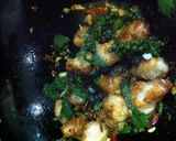 A picture of step 3 of Kanya 's Hot Ginger Chicken.