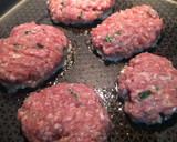 Foto del paso 3 de la receta: Hamburguesa a la plancha con verduras