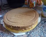 Foto del paso 1 de la receta: Torta rellena de crema con dulce de leche y frutas