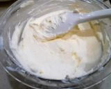 A picture of step 22 of Le Fraisier (French-Style Strawberry Shortcake).
