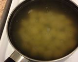 A picture of step 4 of Miso soup with Aubergine.