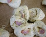A picture of step 8 of Sausage Bread with Basil.