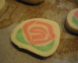 A picture of step 30 of A Bouquet of Rose Flower Cookies for Mother's Day.