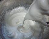 A picture of step 3 of Easy Oil-free Sponge Cake.