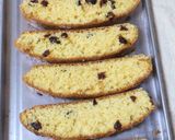 A picture of step 4 of Biscotti.