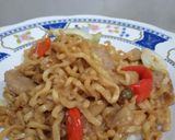 Foto langkah ke 3 dari resep Mie Goreng Gobyos.