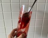 Foto langkah ke 4 dari resep Korean Strawberry Milk.