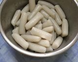 Foto langkah ke 4 dari resep Tteok (rice cake).