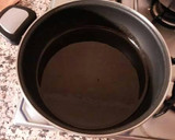 Foto del paso 3 de la receta: Brecas al romero en salsa especiada de tomate