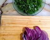 Foto del paso 4 de la receta: Hamburguesas rellenas, papas con cheddar y cebollín, pan casero