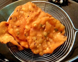 நிப்பட்டு / தட்டை (Nippattu recipe in tamil) ரெசிபி ஸ்டேப் 7 புகைப்படம்