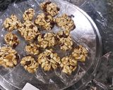 गुळाची चिक्की (gudachi chiki recipe in marathi) रेसिपी स्टेप 2 फोटो