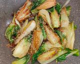 Foto del passaggio 4 della ricetta Pak Choi Piccante in Padella