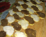Foto del paso 4 de la receta: Masitas cupido 🖤💛 (fácil, ricas y económica)