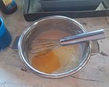Foto del paso 4 de la receta: Budín esponjoso de requesón y leche condensada, margarina