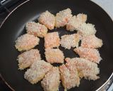 A picture of step 4 of Seasoned Pan-Fried Salmon with Panko.
