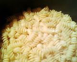A picture of step 2 of Creamy mac and cheese.