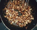 સીંગ ચીક્કી(Peanuts Chikki Recipe in Gujarati) રેસીપી સ્ટેપ3ફોટો