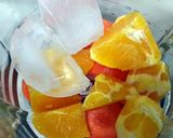 A picture of step 3 of Carrot And Orange Juice With Coconut Jello.