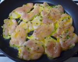 A picture of step 3 of Chicken Breast Piccata Jeon.