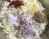 A picture of step 1 of Cabbage Manchurian.