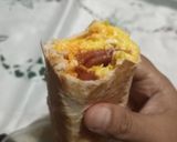 Foto langkah ke 4 dari resep Bfast Snack Wrap.