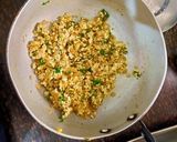 स्टफ्ड बेसन चीला (Stuffed besan cheela recipe in hindi) रेसिपी चरण 2 फोटो