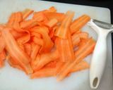 A picture of step 1 of Carrot Schezwan Chow mein 🍝.