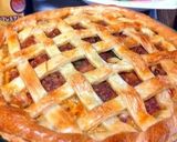A picture of step 12 of Meat Pie Made With Frozen Pastry To Serve to Guests.