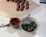 A picture of step 16 of crazy piñata cake.