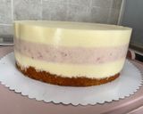 Epres fehércsokis mousse torta, eperzselével, tökmagos piskóta alapon recept fázis 8 fotója