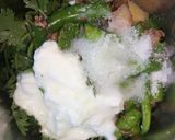 A picture of step 2 of Coriander mint chutney.