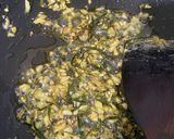 Foto langkah ke 2 dari resep Nasi Daun Jeruk.