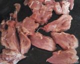 A picture of step 4 of Sweet Pork with Apple Cinnamon Sauce 😀😊.