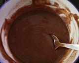 A picture of step 4 of Oreo biscuit cake.