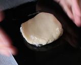 A picture of step 4 of German Butter Cookies.