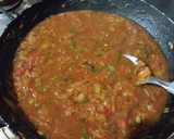 Foto del paso 2 de la receta: Fideos con salsa caserita fácil de vegetales 🌸🌿