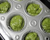 A picture of step 7 of Kuroneko-san's Green Tea and Cream Cheese Muffins.