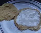 Foto del paso 5 de la receta: Arepa rellena de salchicha, pimentón, cebolla y queso🥯🌭🧀