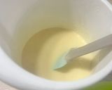 Fehércsokis-zellerpürés mousse torta gyümölcsbetéttel, pisztáciás ropogós piskótával recept fázis 3 fotója