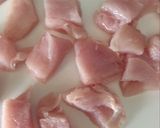 Foto del paso 1 de la receta: Pollo con almendras y ajos