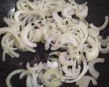 Une image de l'étape 5 de Boeuf aux oignons.