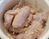 Foto langkah ke 1 dari resep #78 Ayam Kuah Bawang Putih.