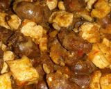 Foto langkah ke 6 dari resep Oseng Mercon Tahu Jantung ayam.