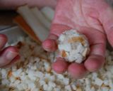 A picture of step 6 of Chicken Meatballs with Crunchy Lotus Root.