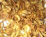 Foto langkah ke 2 dari resep Bawang goreng renyah.